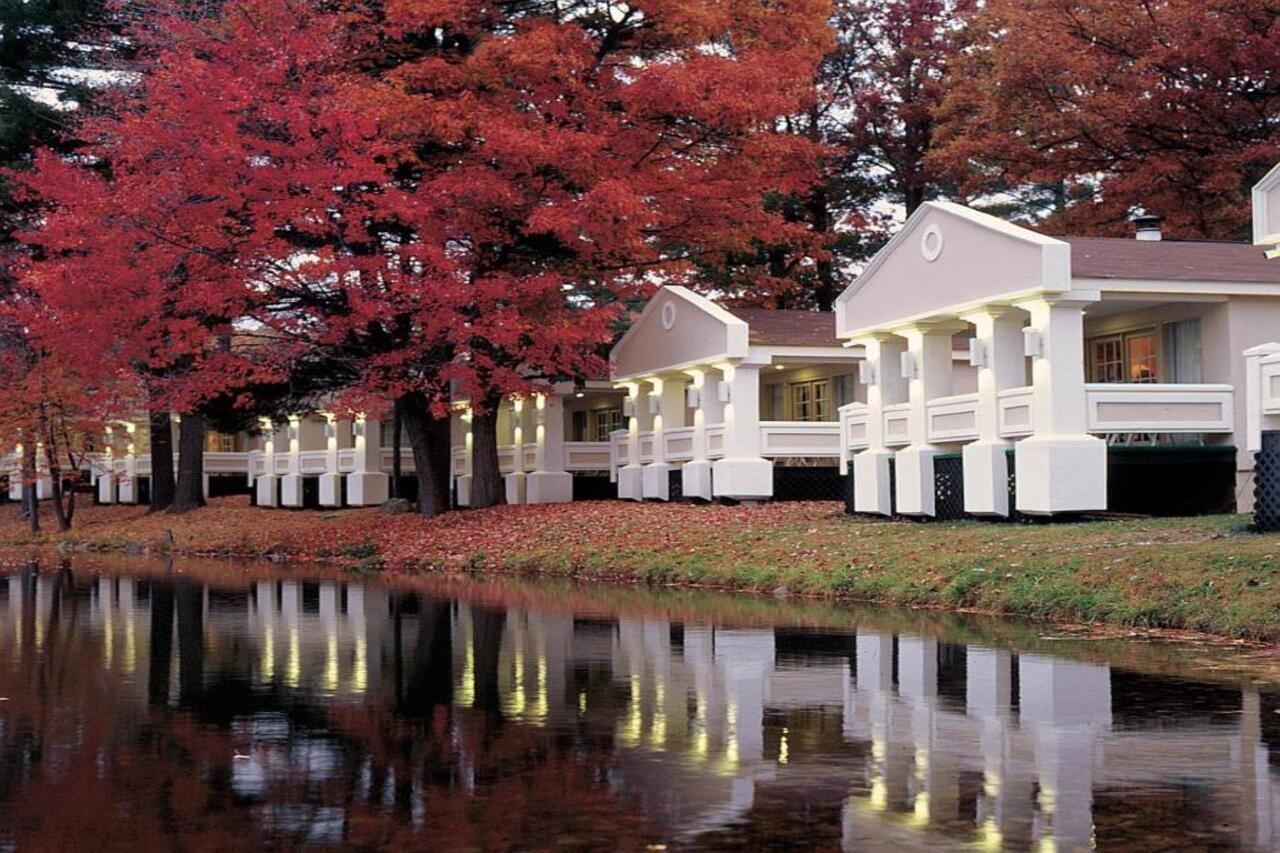 Paradise Stream Resort 3*